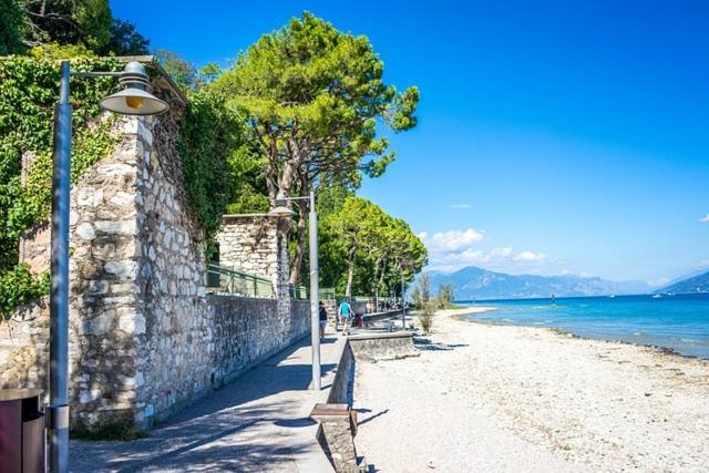 Perla Sirmione Apartment Exterior photo